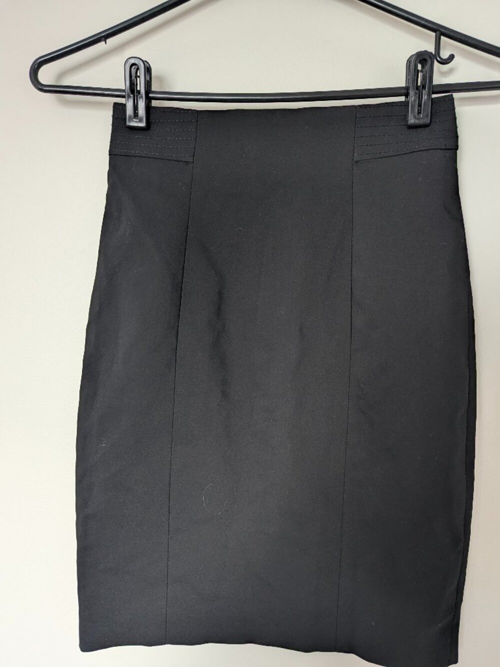 H&M Pencil Skirt  Sz 0 Cotton Blend Stretch Black